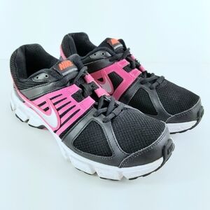 Sz 8 Nike Downshifter 5 Running Shoes